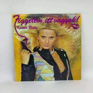 Karda Beáta– Figyelem, Itt Vagyok!